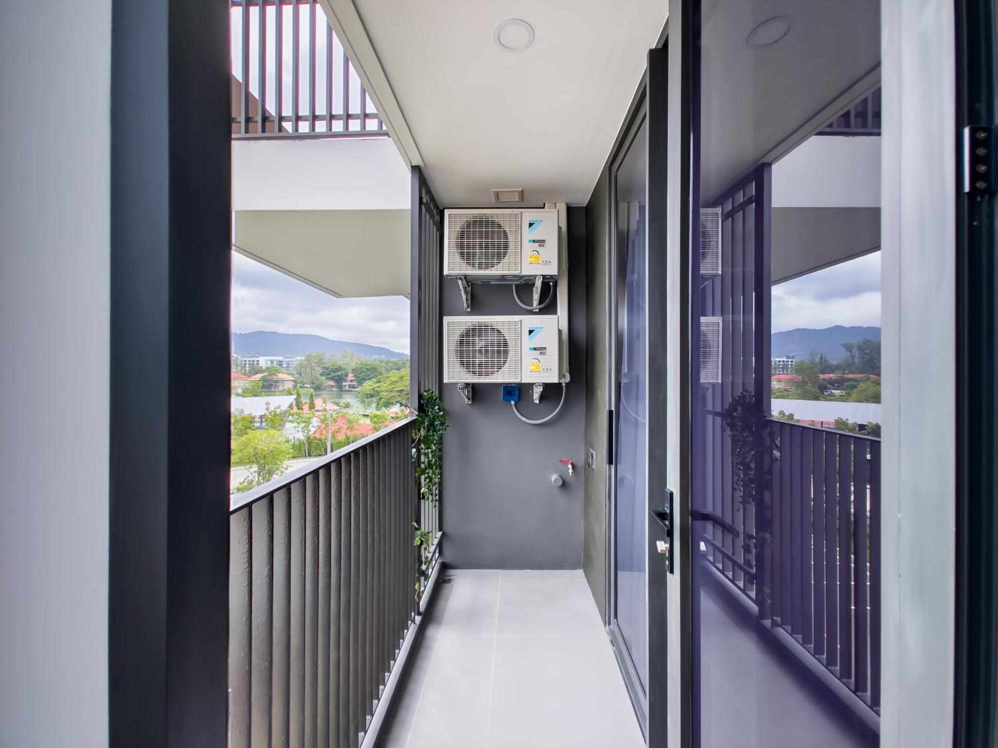 Skypark Laguna Apartments Bangtao Bang Tao Beach  Exterior photo